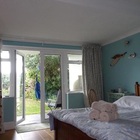 מילפורד און סי Cliff Top Garden Room מראה חיצוני תמונה