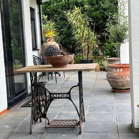 מילפורד און סי Cliff Top Garden Room מראה חיצוני תמונה