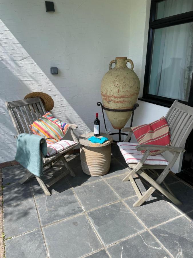 מילפורד און סי Cliff Top Garden Room מראה חיצוני תמונה
